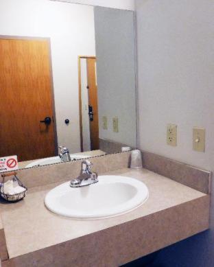 Americas Best Value Inn-Fredonia Номер фото