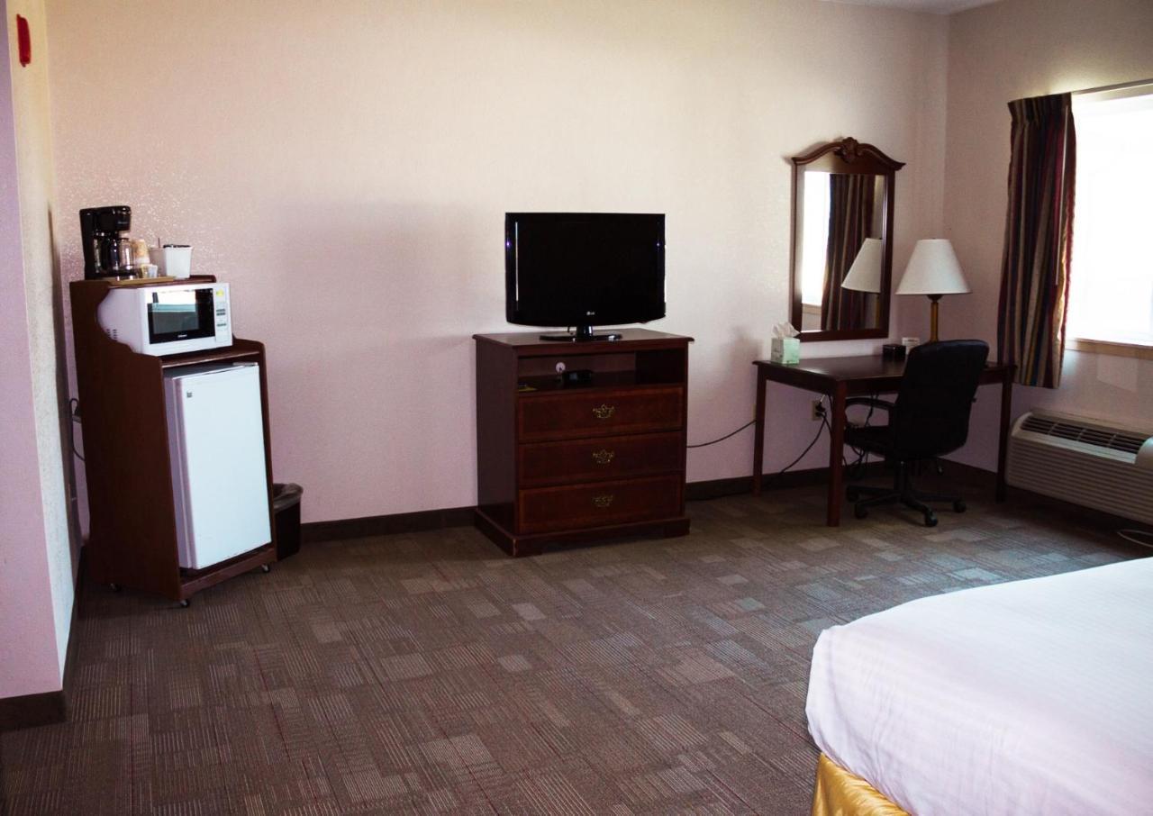 Americas Best Value Inn-Fredonia Экстерьер фото